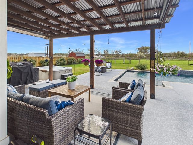 831 Mimosa Lane, Franklin, TX 77856