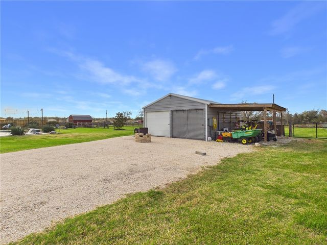 831 Mimosa Lane, Franklin, TX 77856