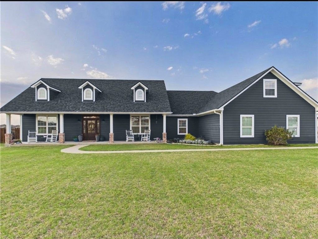 831 Mimosa Lane, Franklin, TX 77856