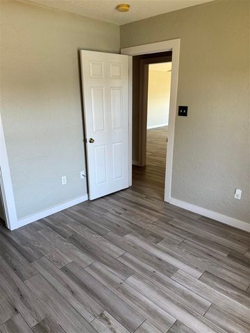 614 Auba Jane Cir, Cache, OK 73527