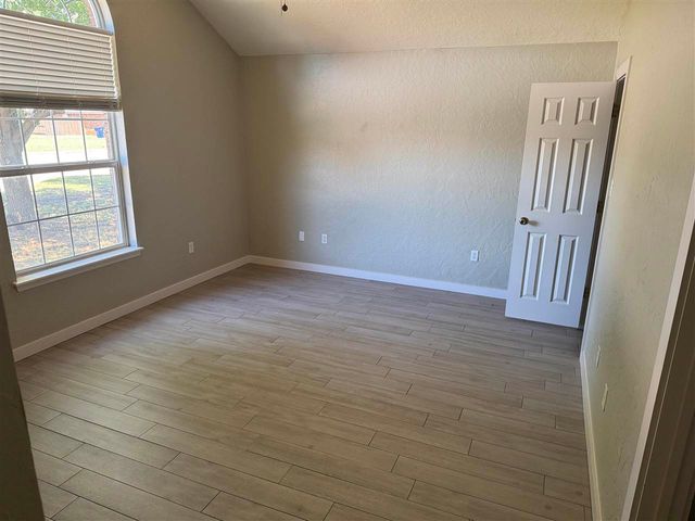 614 Auba Jane Cir, Cache, OK 73527