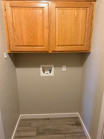614 Auba Jane Cir, Cache, OK 73527