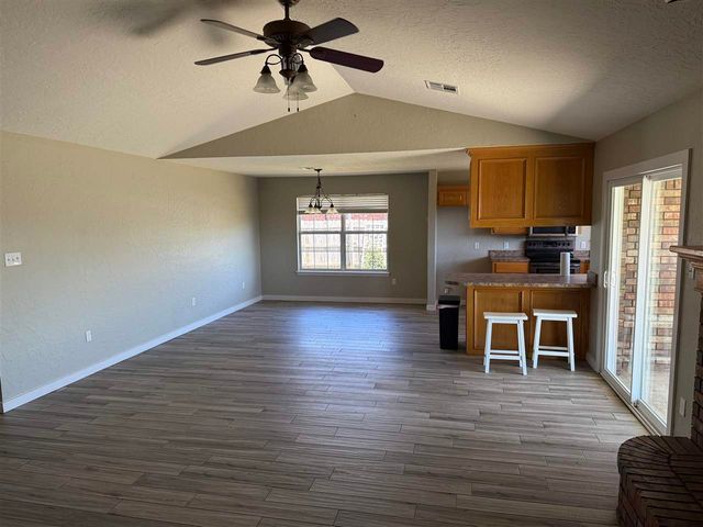 614 Auba Jane Cir, Cache, OK 73527