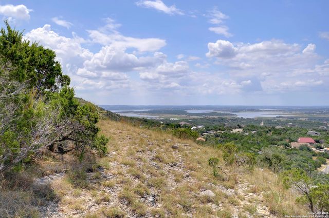 1081 Eagle Point, Fischer, TX 78623
