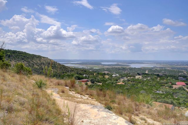 1081 Eagle Point, Fischer, TX 78623