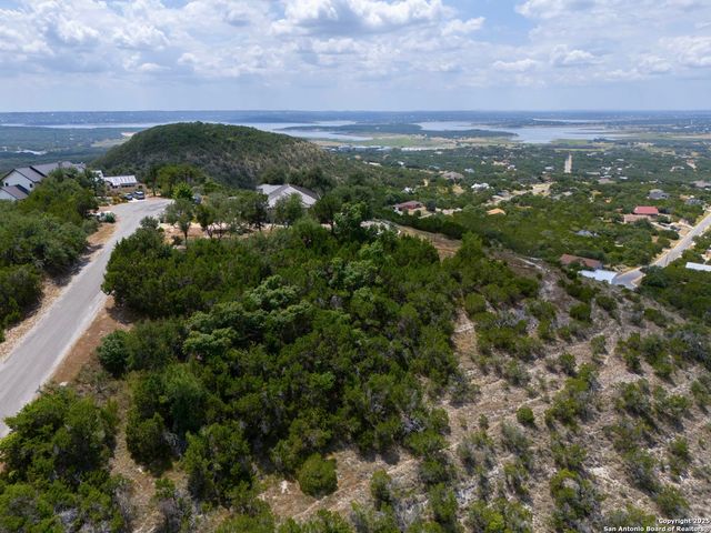 1081 Eagle Point, Fischer, TX 78623
