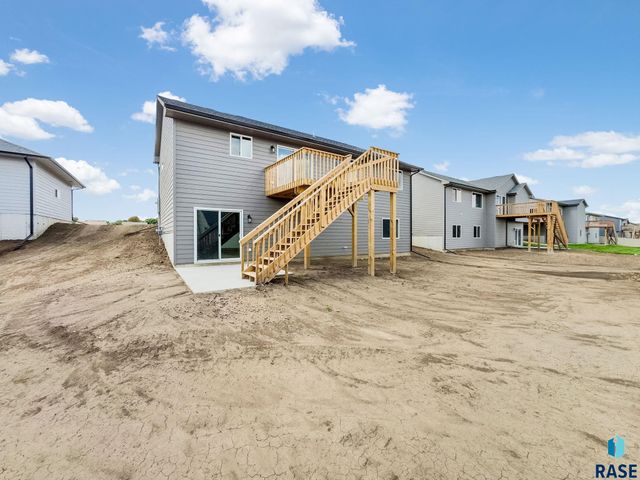 628 N YANKEE Ave Avenue, Sioux Falls, SD 57110