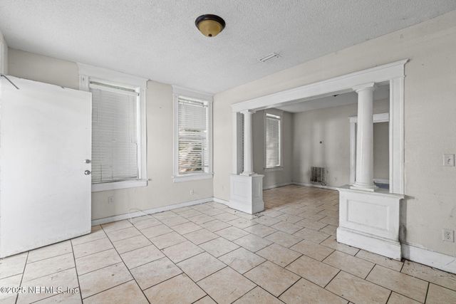 522 W WEST 21ST Street, Jacksonville, FL 32206