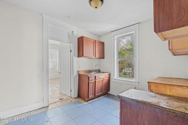 522 W WEST 21ST Street, Jacksonville, FL 32206