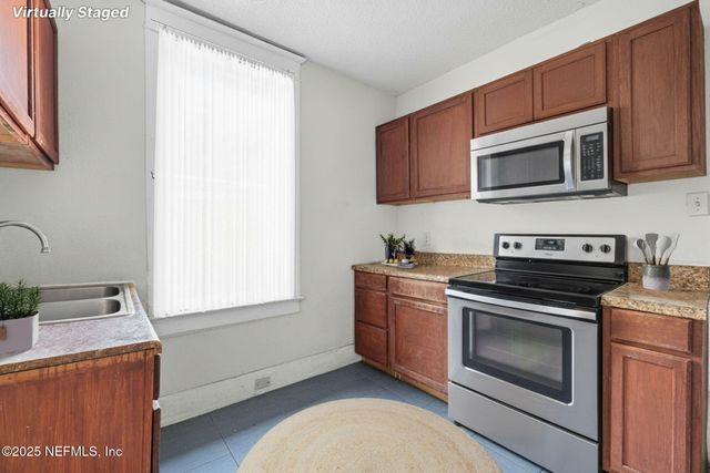 522 W WEST 21ST Street, Jacksonville, FL 32206