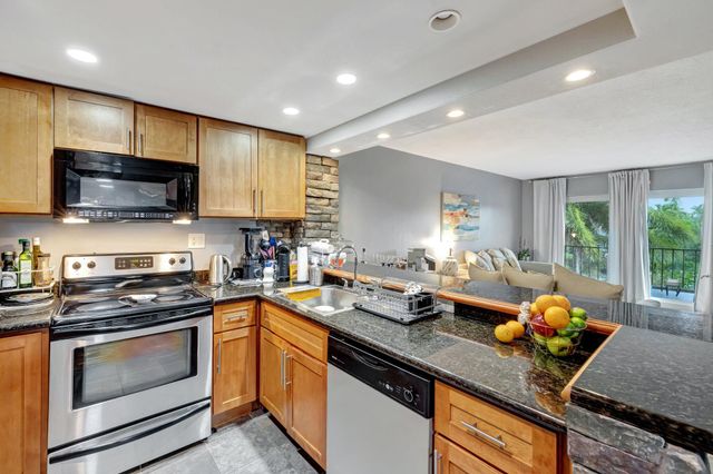 3004 NE 5th Terrace 208-c, Wilton Manors, FL 33334