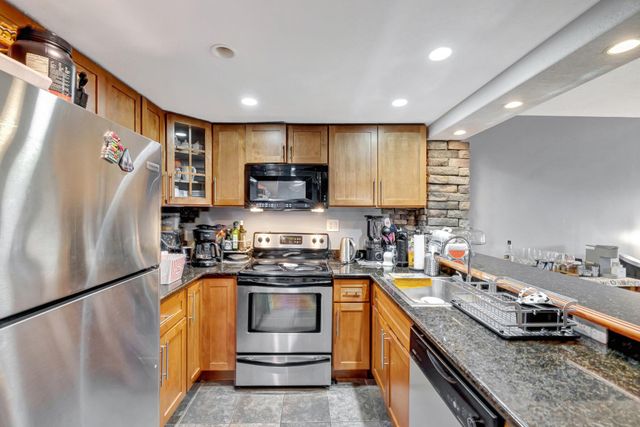 3004 NE 5th Terrace 208-c, Wilton Manors, FL 33334