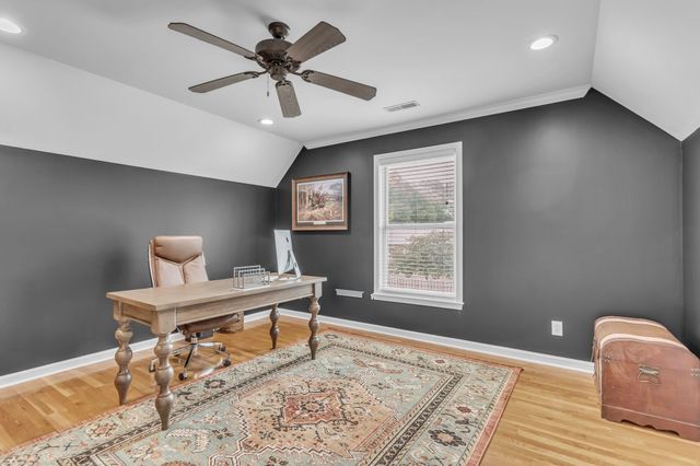 6421 Yeatman Ln, Columbia, TN 38401