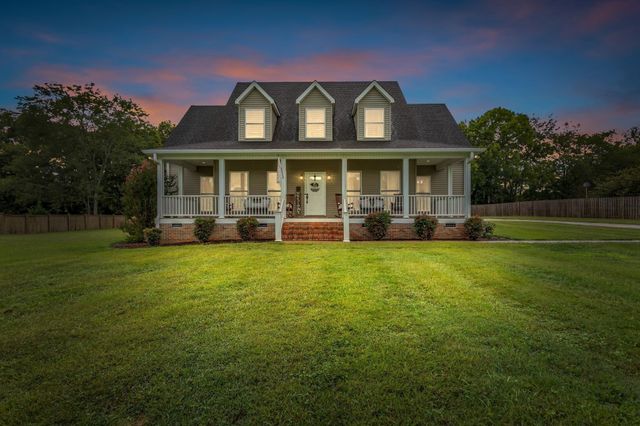 6421 Yeatman Ln, Columbia, TN 38401