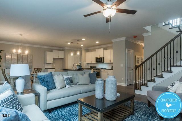 2527 Reynolds Drive, Graham, NC 27253