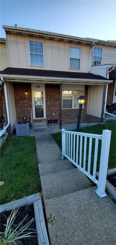 139 E Pike St, Canonsburg, PA 15317