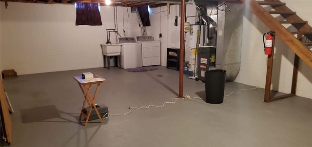 139 E Pike St, Canonsburg, PA 15317