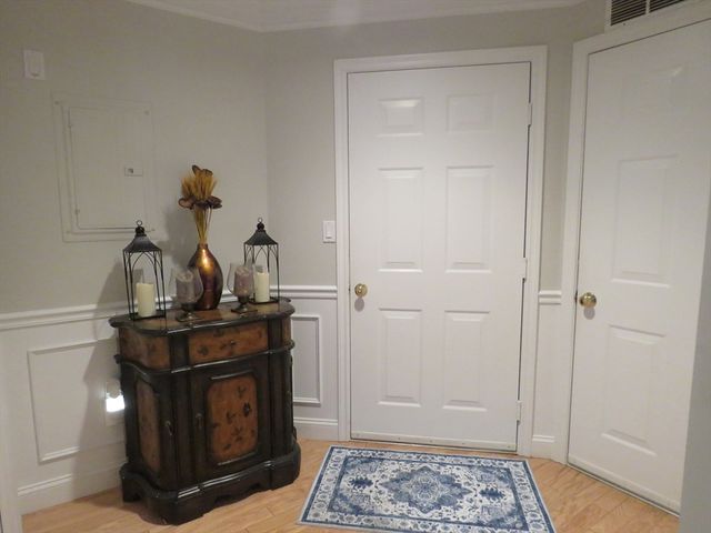 5 Mission Rd 107, Chelmsford, MA 01863