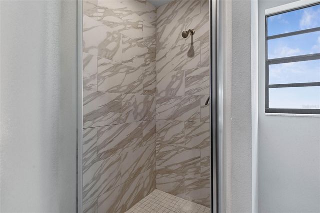 12 CLARENDON COURT S, Palm Coast, FL 32137