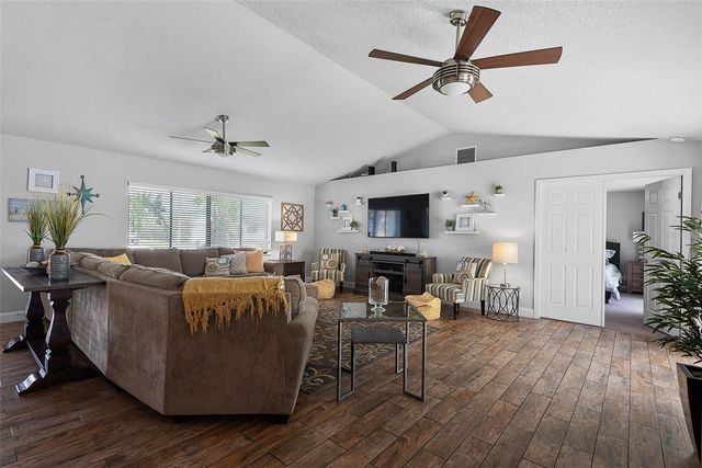 12 CLARENDON COURT S, Palm Coast, FL 32137