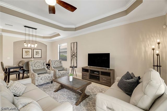 28627 Derry CT, Bonita Springs, FL 34135