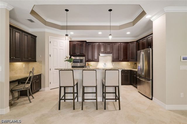 28627 Derry CT, Bonita Springs, FL 34135