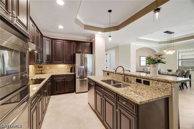 28627 Derry CT, Bonita Springs, FL 34135