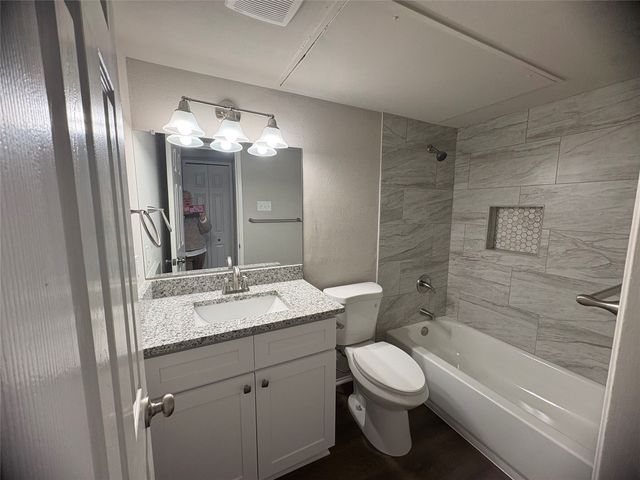 117 Yorkshire Drive, Cedar Hill, TX 75104