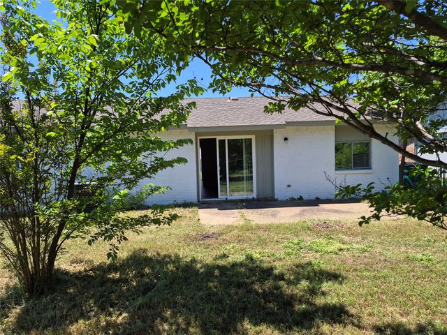117 Yorkshire Drive, Cedar Hill, TX 75104
