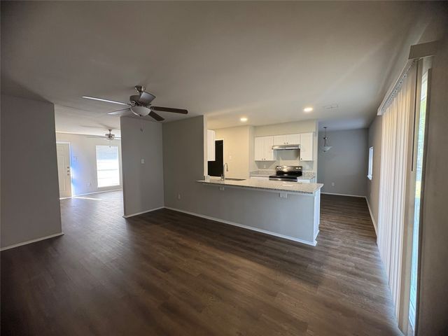 117 Yorkshire Drive, Cedar Hill, TX 75104