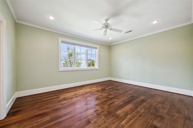 4005 Piping Rock Lane, Houston, TX 77027