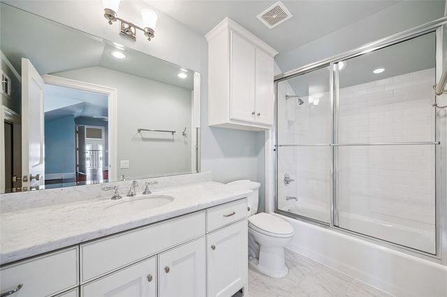 4005 Piping Rock Lane, Houston, TX 77027