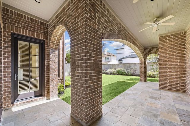 4005 Piping Rock Lane, Houston, TX 77027
