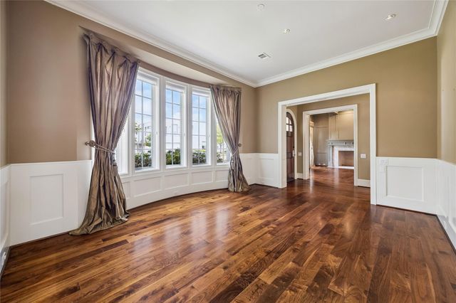 4005 Piping Rock Lane, Houston, TX 77027