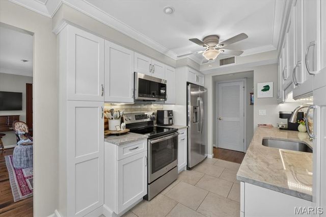 1512 Bedford Forge Court 14, Chesterfield, MO 63017