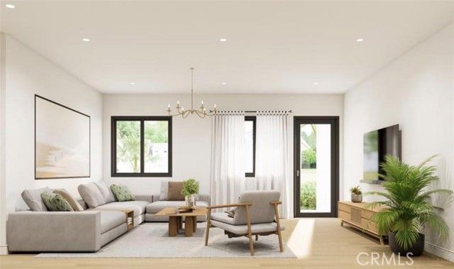 4210 E Calwa Avenue, Fresno, CA 93725