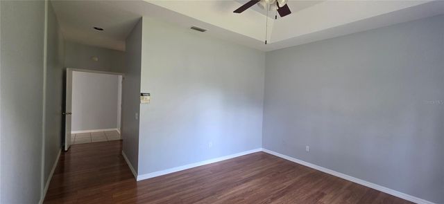 1305 LAKEHURST WAY, Brandon, FL 33511