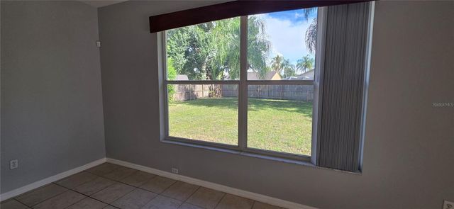 1305 LAKEHURST WAY, Brandon, FL 33511