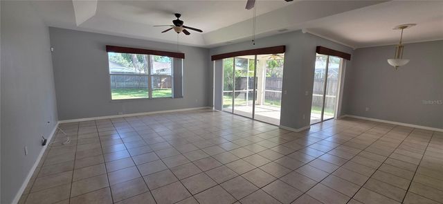 1305 LAKEHURST WAY, Brandon, FL 33511