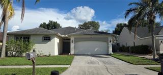 1305 LAKEHURST WAY, Brandon, FL 33511