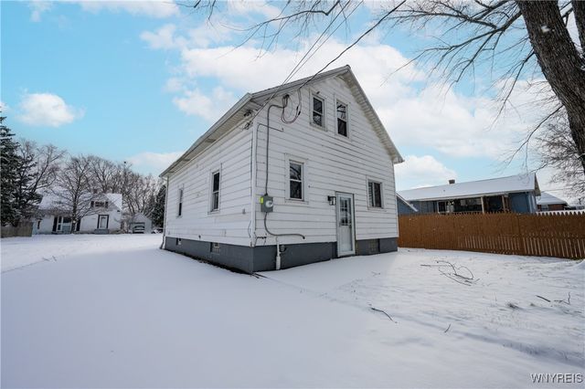 3606 James Street, Hamburg, NY 14219