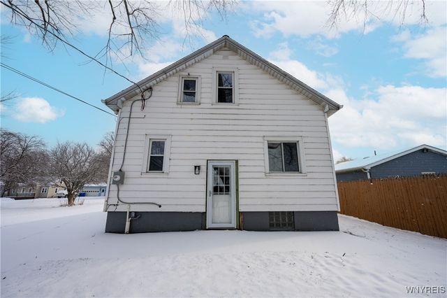 3606 James Street, Hamburg, NY 14219