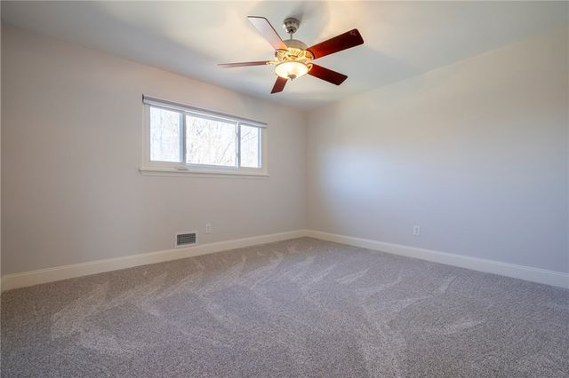 169 New Wickham Drive, Penfield, NY 14526