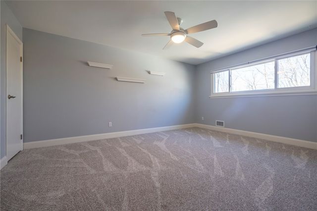 169 New Wickham Drive, Penfield, NY 14526