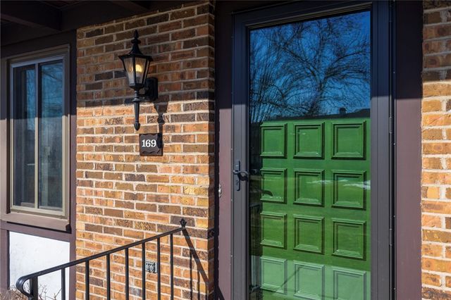 169 New Wickham Drive, Penfield, NY 14526