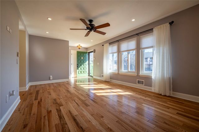 169 New Wickham Drive, Penfield, NY 14526