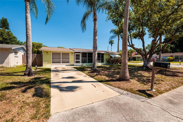 5209 LOFTON DRIVE, New Port Richey, FL 34652