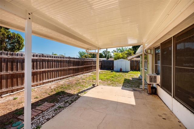 5209 LOFTON DRIVE, New Port Richey, FL 34652