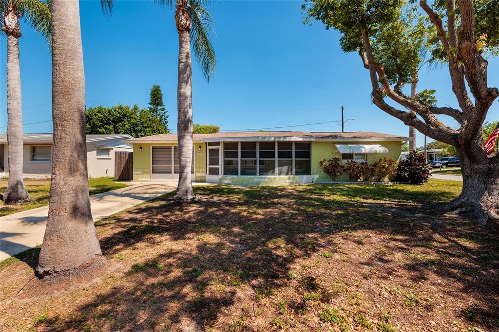 5209 LOFTON DRIVE, New Port Richey, FL 34652