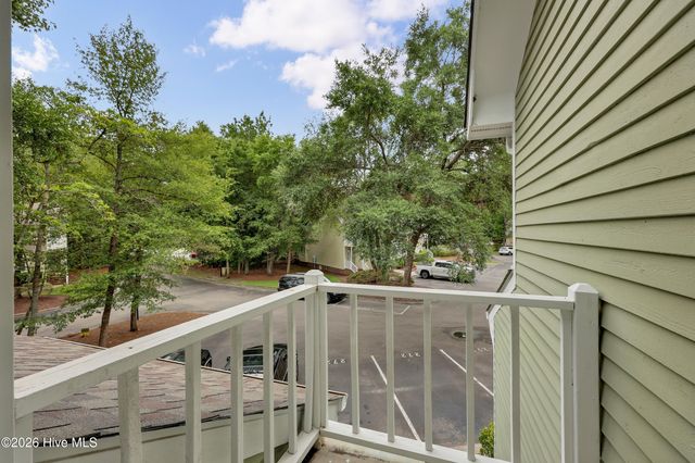 1800 Eastwood Road Apt 272, Wilmington, NC 28403